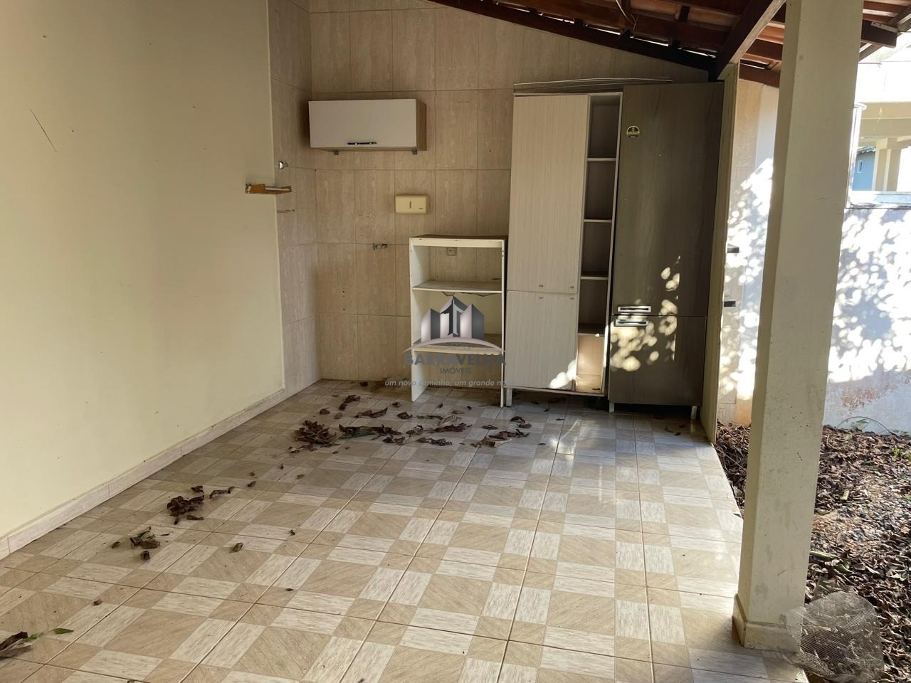 Casa para alugar com 2 quartos, 115m² - Foto 7