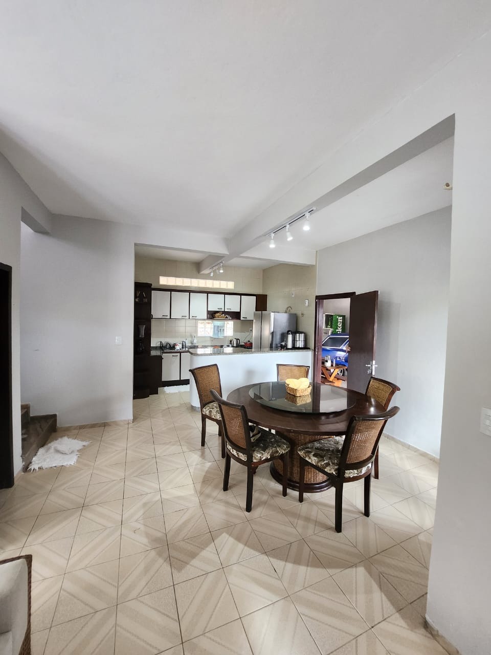 Casa, 4 quartos, 200 m² - Foto 3