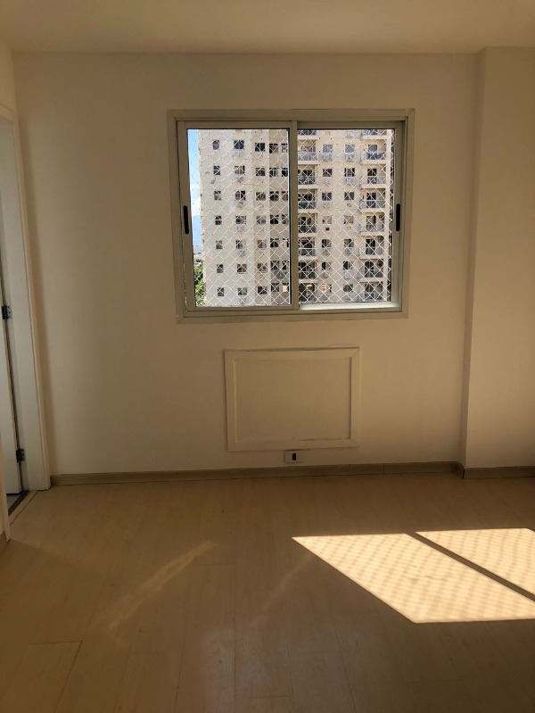 Apartamento à venda com 3 quartos, 120m² - Foto 9