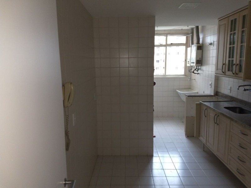 Apartamento à venda com 3 quartos, 120m² - Foto 22