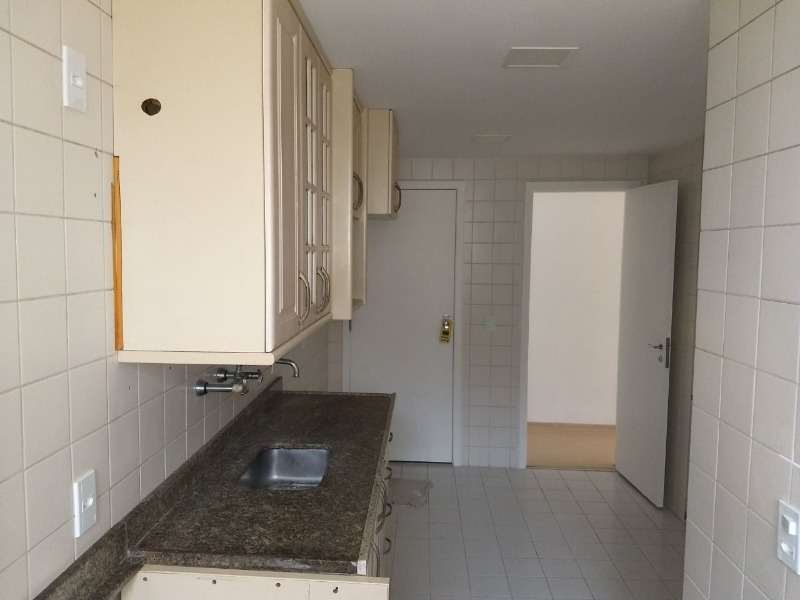 Apartamento à venda com 3 quartos, 120m² - Foto 25