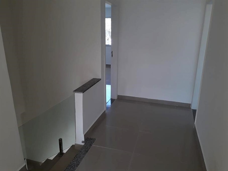 Casa à venda com 3 quartos, 170m² - Foto 25