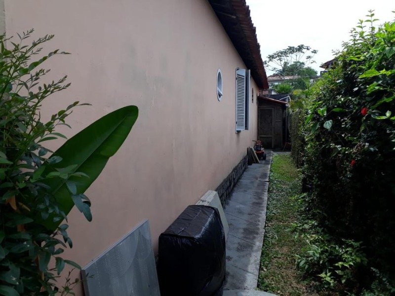 Casa à venda com 4 quartos, 250m² - Foto 14