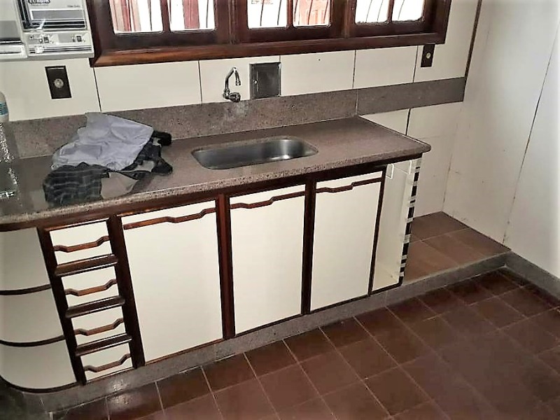 Casa à venda com 5 quartos, 177m² - Foto 20