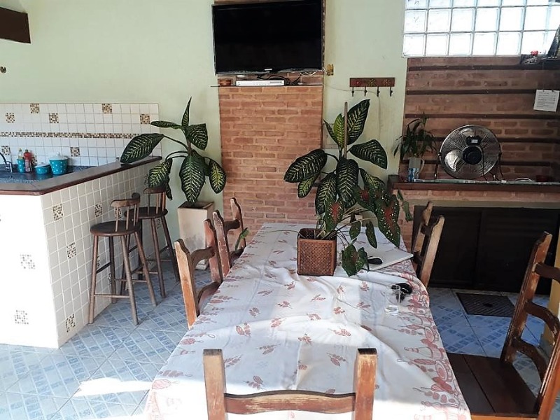 Casa à venda com 4 quartos, 200m² - Foto 15