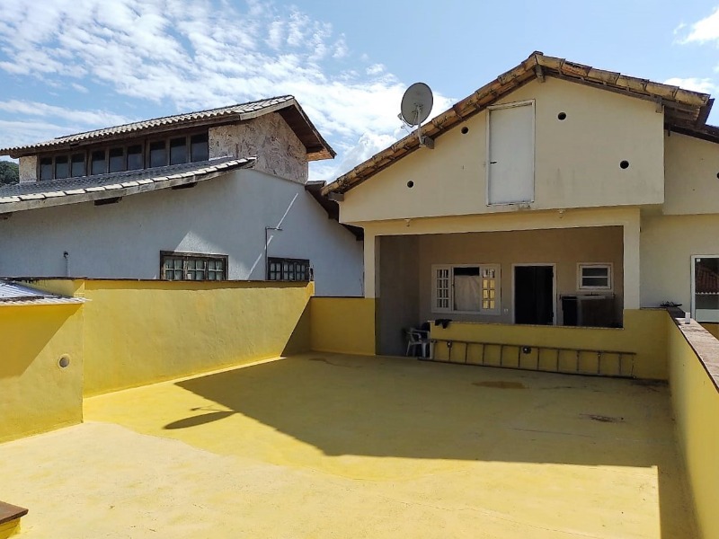 Casa à venda com 4 quartos, 300m² - Foto 35