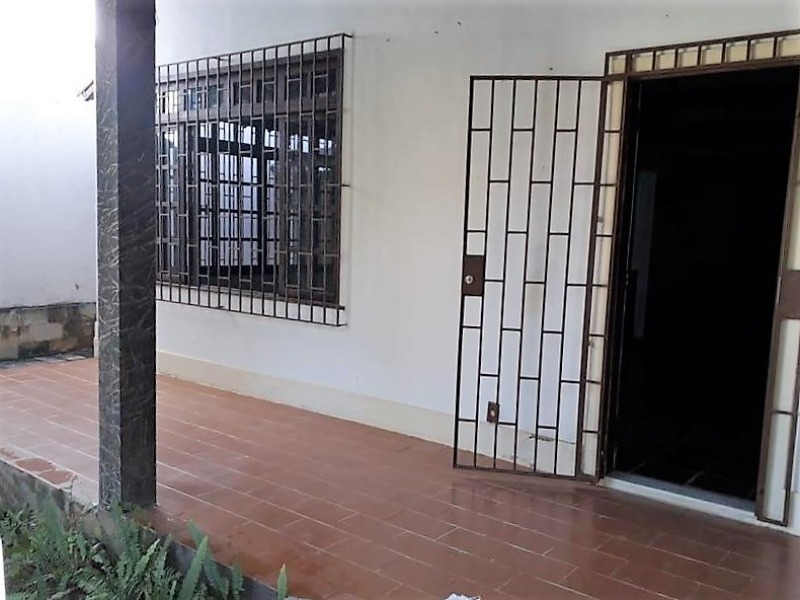 Casa à venda com 5 quartos, 177m² - Foto 8