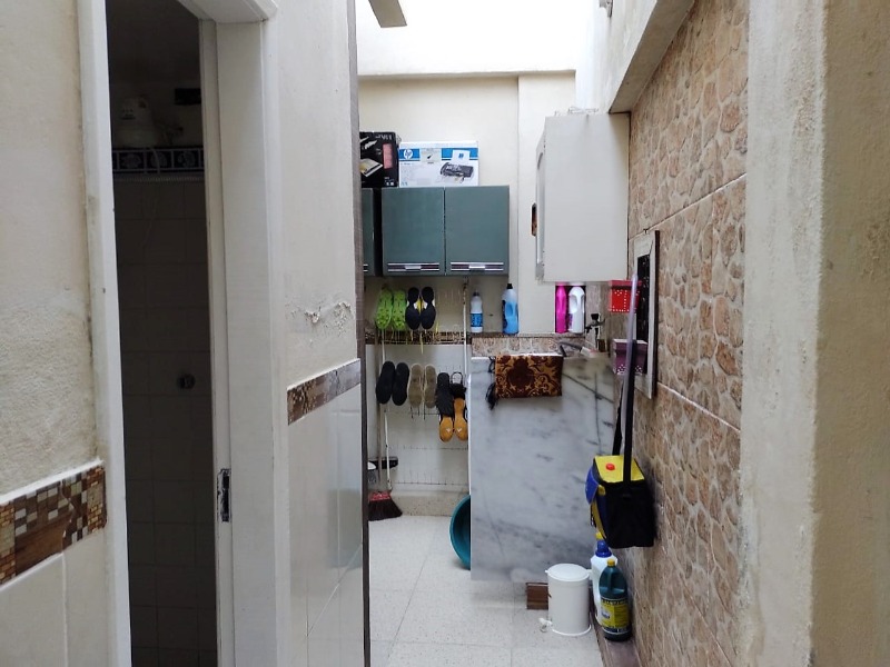 Casa à venda com 4 quartos, 300m² - Foto 4