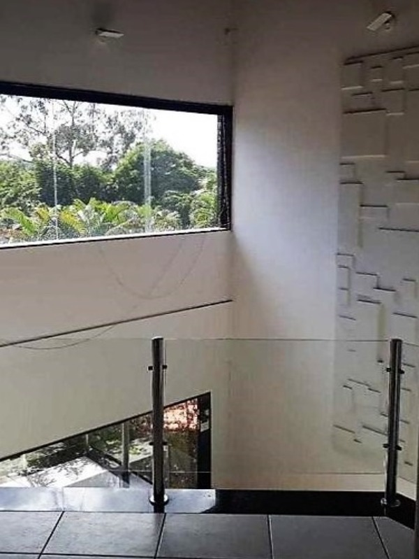 Casa à venda e aluguel com 3 quartos, 366m² - Foto 7