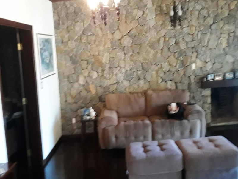 Casa à venda com 3 quartos, 250m² - Foto 16