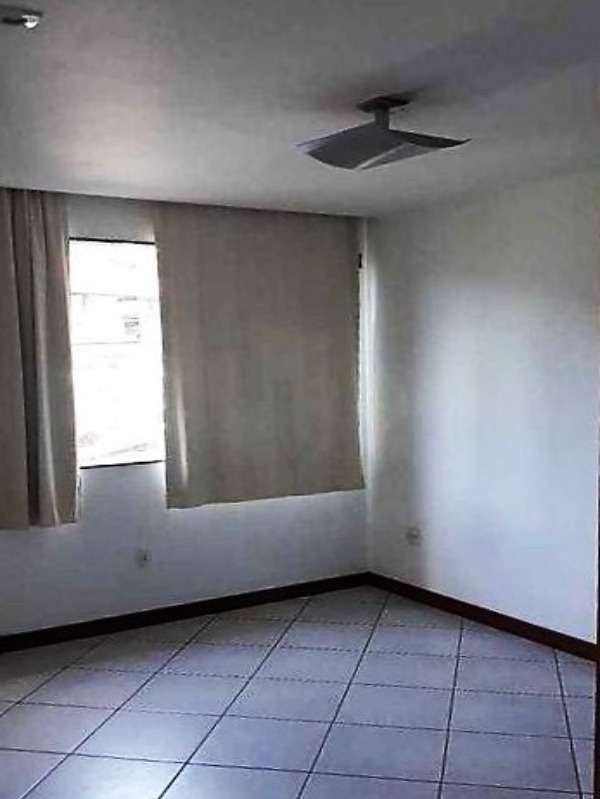 Casa à venda e aluguel com 3 quartos, 366m² - Foto 12