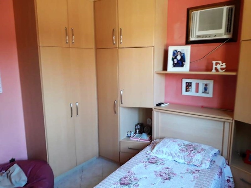 Casa à venda com 4 quartos, 200m² - Foto 49