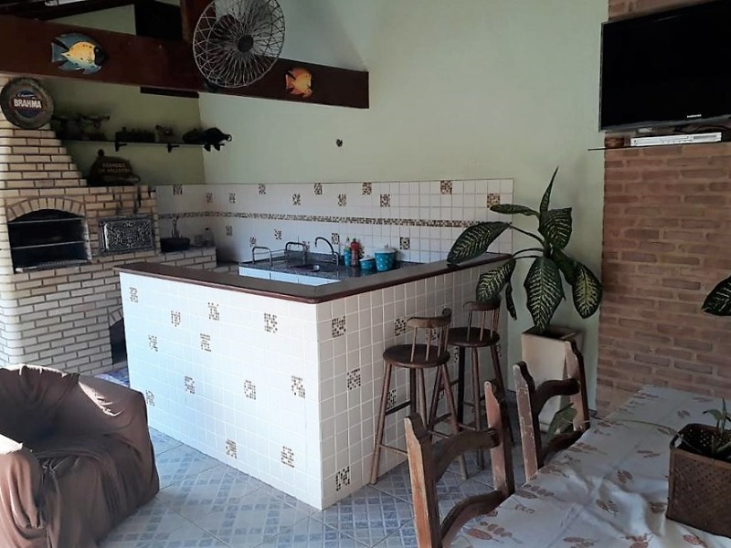 Casa à venda com 4 quartos, 200m² - Foto 14