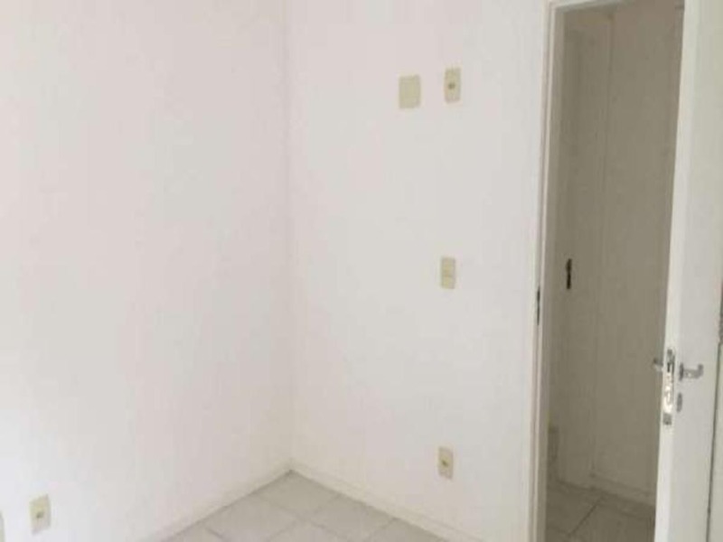 Apartamento à venda com 2 quartos, 70m² - Foto 5