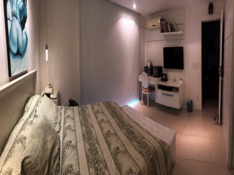 Casa à venda com 3 quartos, 258m² - Foto 12