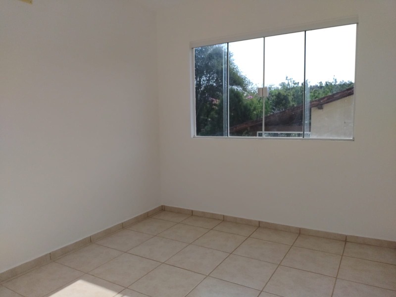 Casa à venda com 3 quartos, 102m² - Foto 47