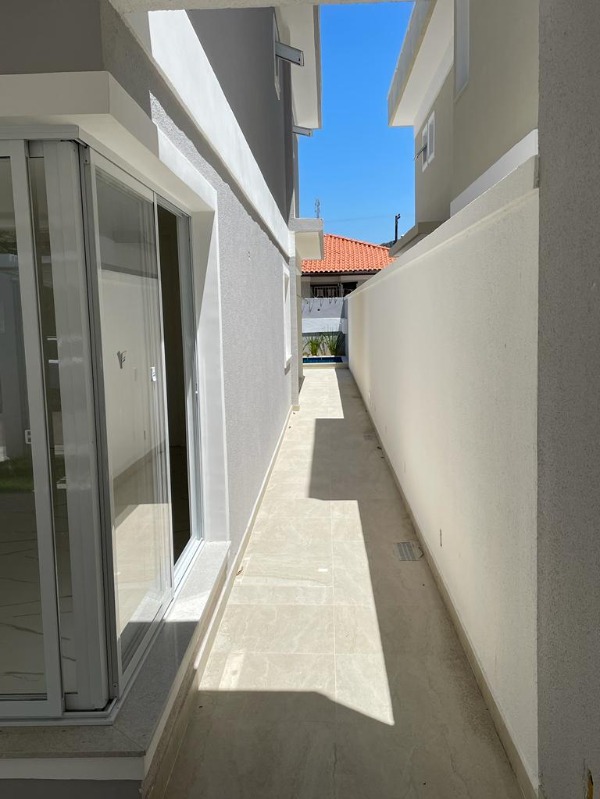 Casa à venda com 4 quartos, 177m² - Foto 5