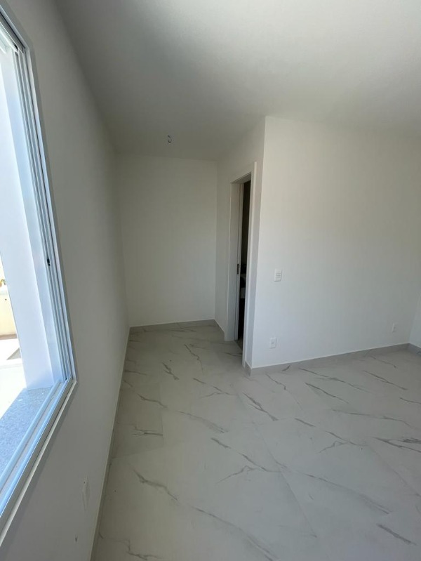 Casa à venda com 4 quartos, 177m² - Foto 22