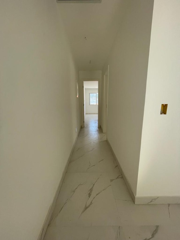 Casa à venda com 4 quartos, 177m² - Foto 17