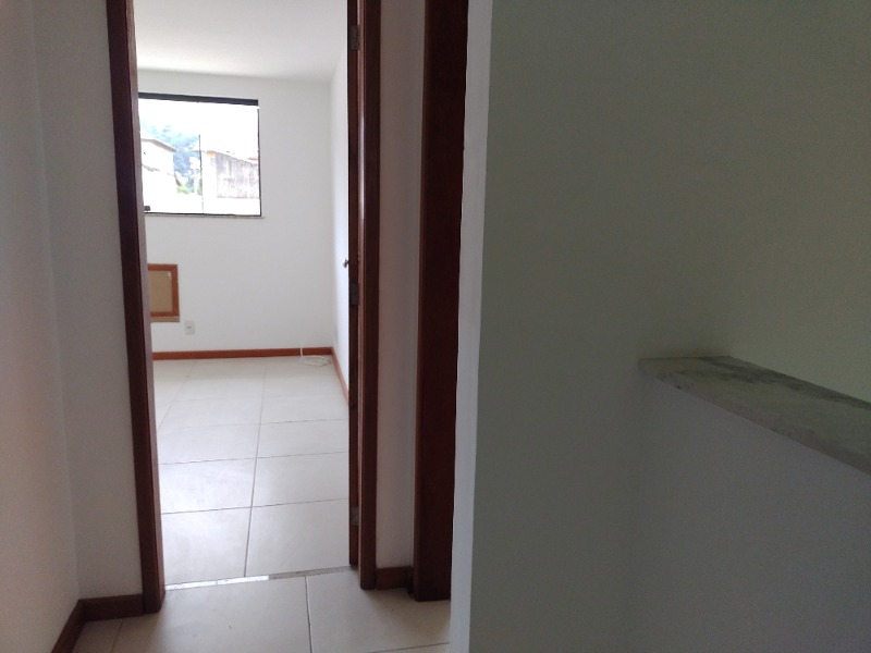 Casa à venda com 4 quartos, 171m² - Foto 14