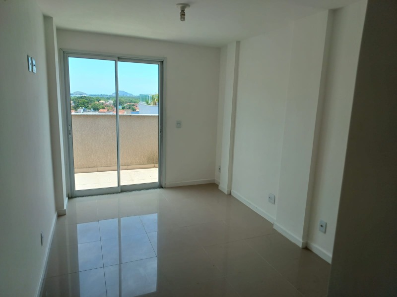 Cobertura à venda com 2 quartos, 106m² - Foto 2