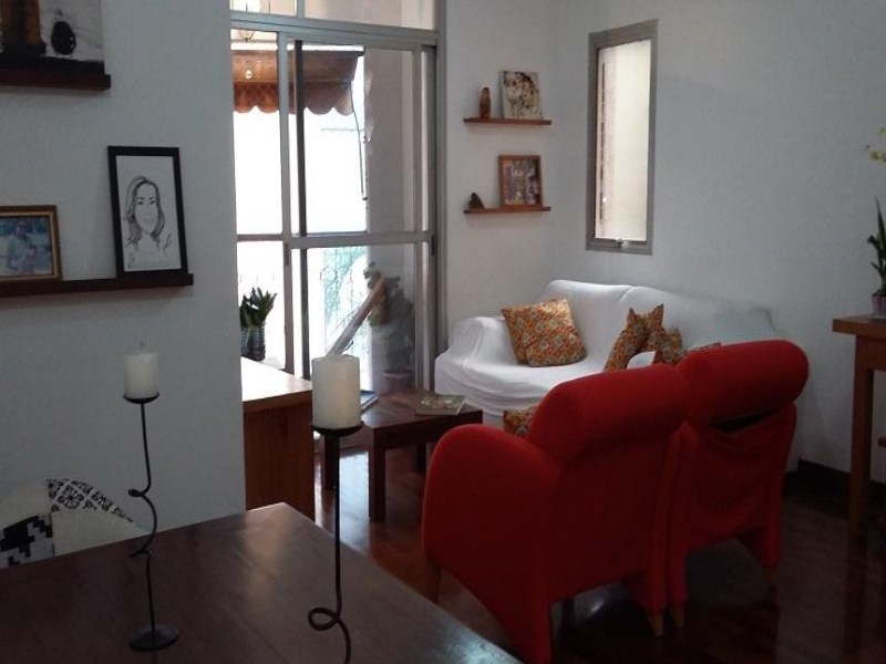 Apartamento à venda com 3 quartos, 135m² - Foto 1