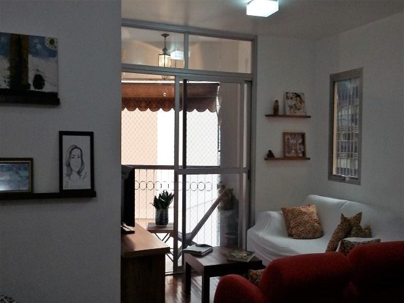 Apartamento à venda com 3 quartos, 135m² - Foto 3