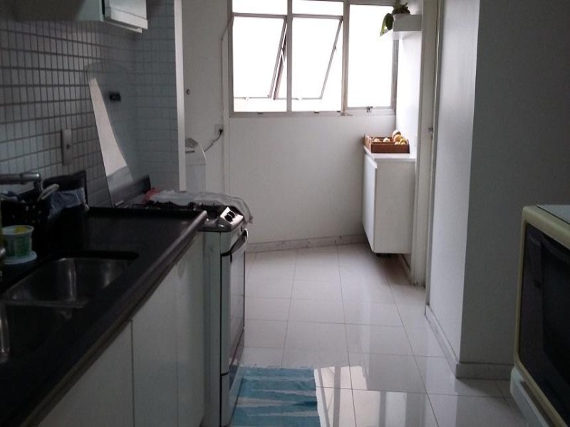 Apartamento à venda com 3 quartos, 135m² - Foto 5