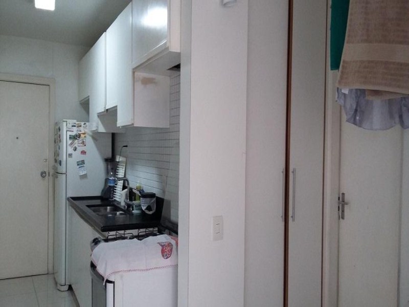 Apartamento à venda com 3 quartos, 135m² - Foto 6