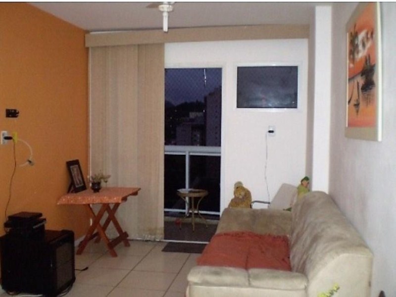 Apartamento à venda com 3 quartos, 80m² - Foto 1