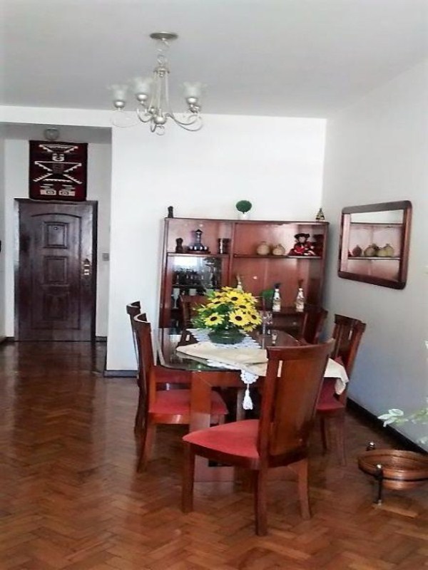 Apartamento à venda com 2 quartos, 95m² - Foto 1