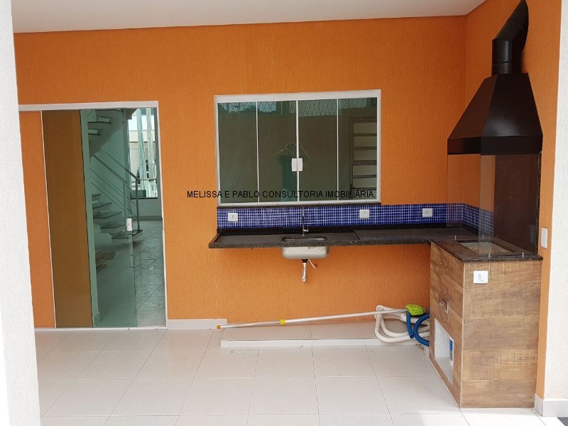 Sobrado à venda com 3 quartos, 215m² - Foto 4