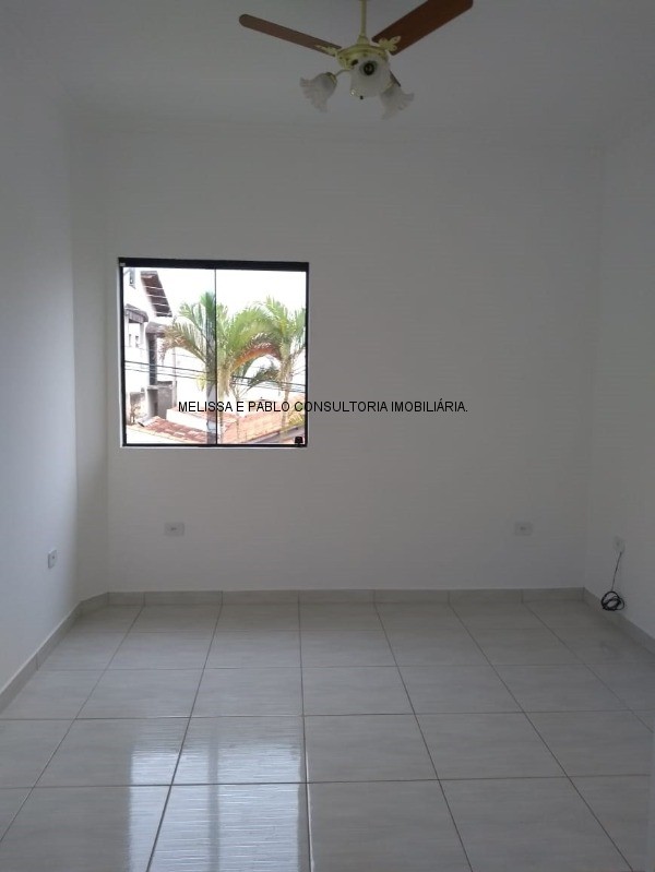 Casa à venda com 2 quartos, 160m² - Foto 5