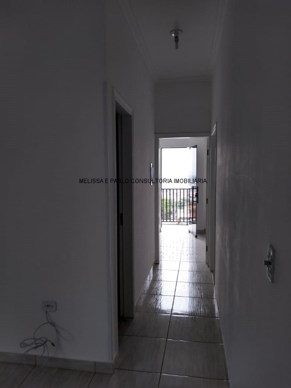 Casa à venda com 2 quartos, 160m² - Foto 8