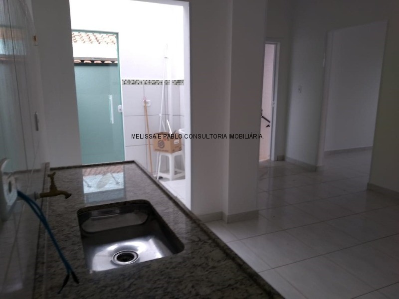 Casa à venda com 2 quartos, 160m² - Foto 10