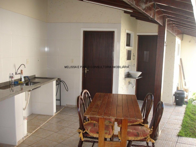 Casa, 3 quartos, 170 m² - Foto 4