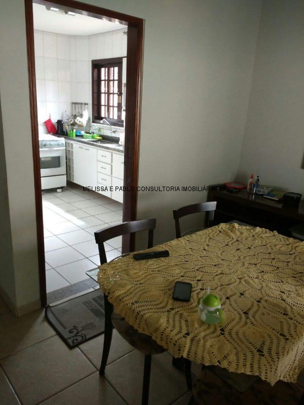 Casa à venda com 3 quartos, 170m² - Foto 13