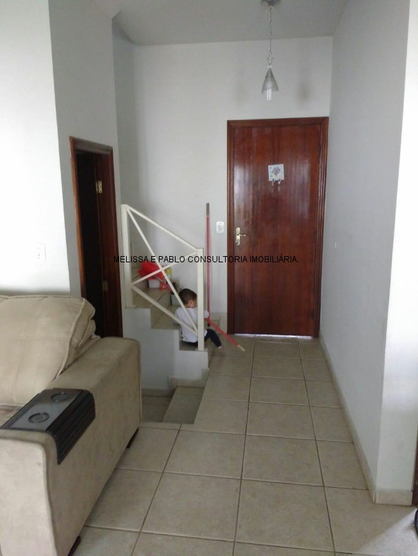 Casa à venda com 3 quartos, 170m² - Foto 18