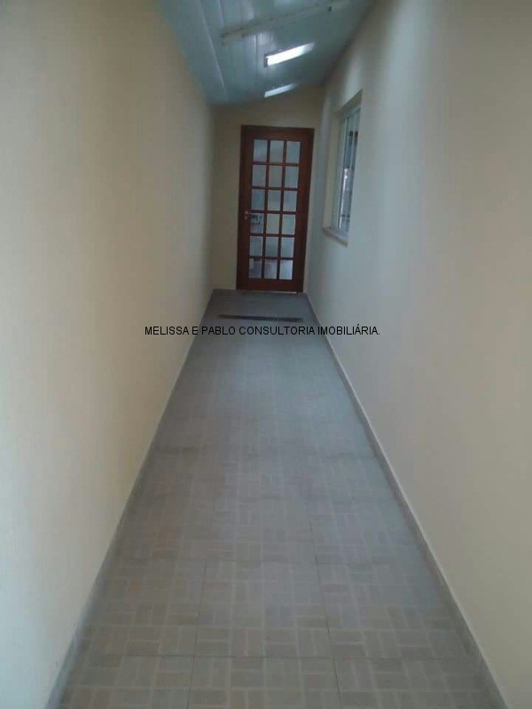 Casa à venda com 3 quartos, 220m² - Foto 34