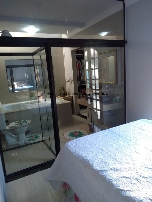 Casa à venda com 3 quartos, 190m² - Foto 16