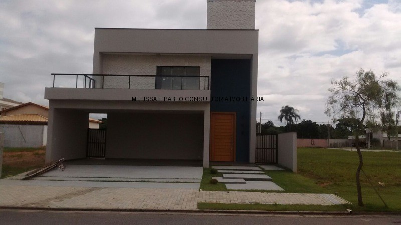 Casa, 3 quartos, 300 m² - Foto 1