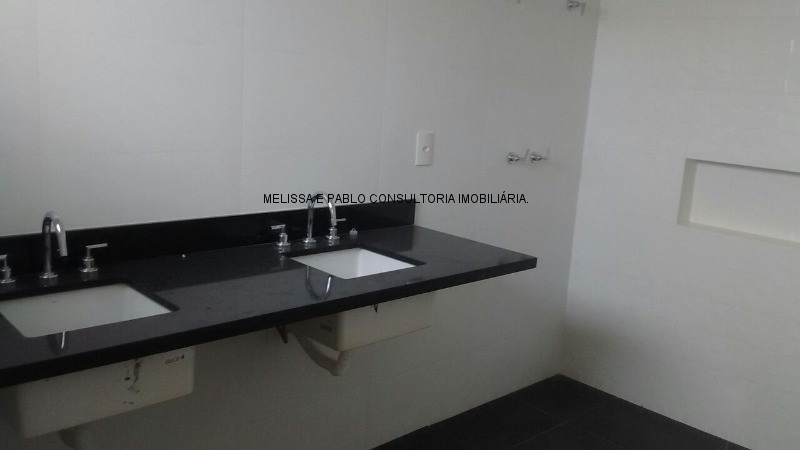 Casa à venda com 3 quartos, 300m² - Foto 11