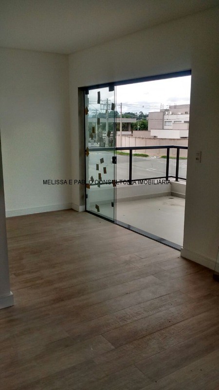 Casa à venda com 3 quartos, 300m² - Foto 15