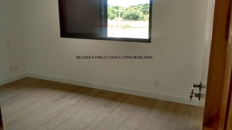 Casa à venda com 3 quartos, 300m² - Foto 26