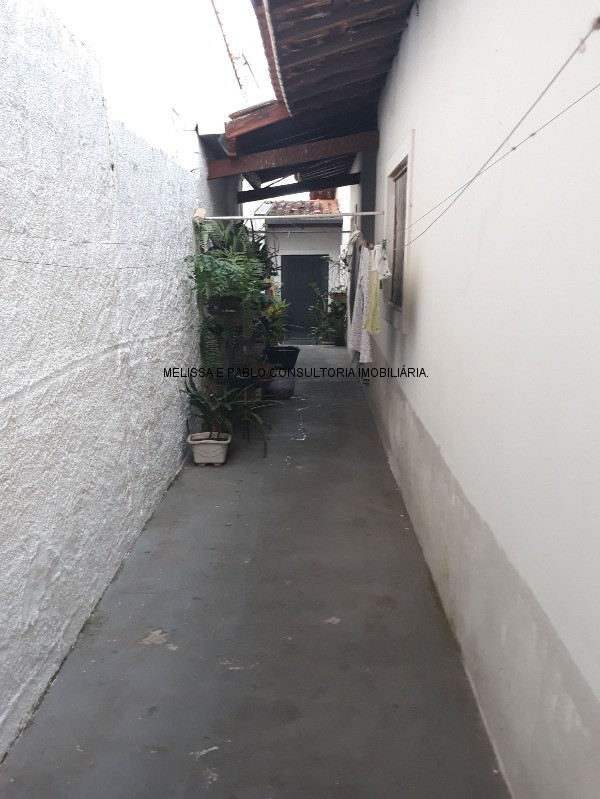 Casa à venda com 3 quartos, 170m² - Foto 21