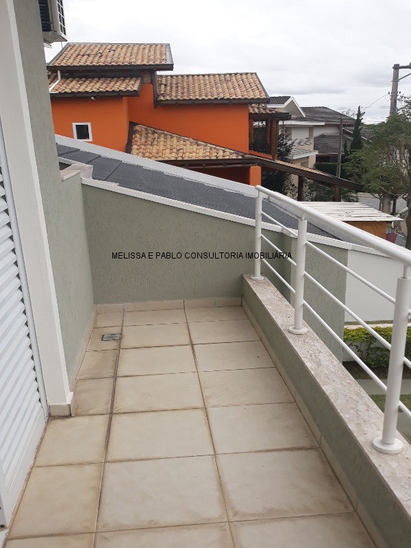 Casa à venda com 3 quartos, 220m² - Foto 25