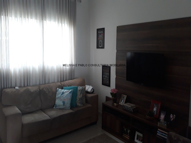 Casa à venda com 3 quartos, 220m² - Foto 29