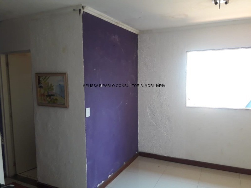 Casa à venda com 2 quartos, 170m² - Foto 4