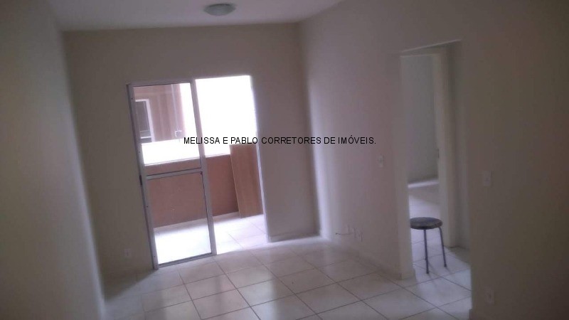 Apartamento à venda com 2 quartos, 64m² - Foto 8