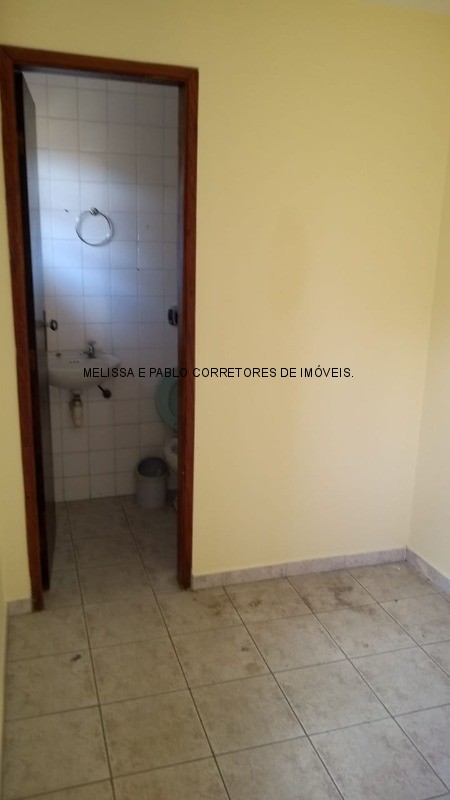 Casa à venda com 3 quartos, 209m² - Foto 20